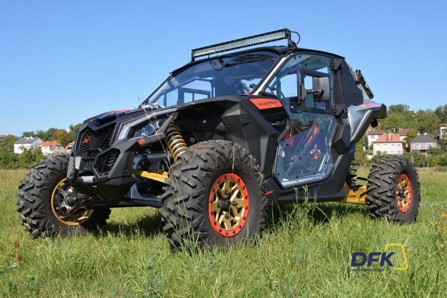 CAN-AM MAVERICK X3