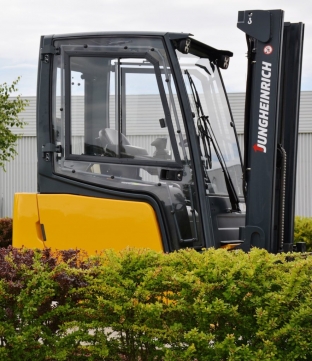 Jungheinrich EFG 216k-318k