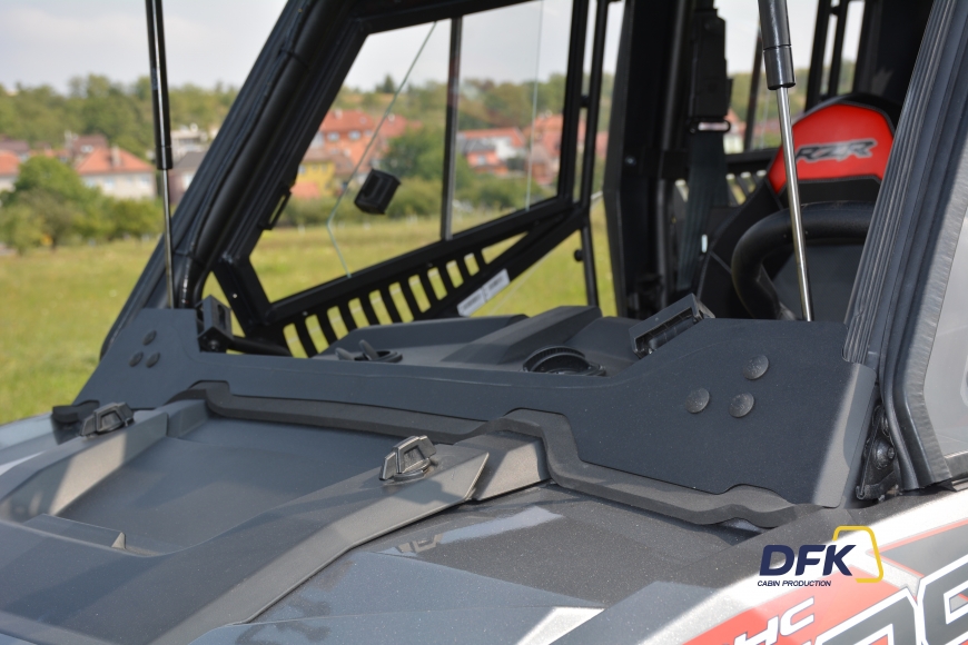 POLARIS Razer 1000 Crew